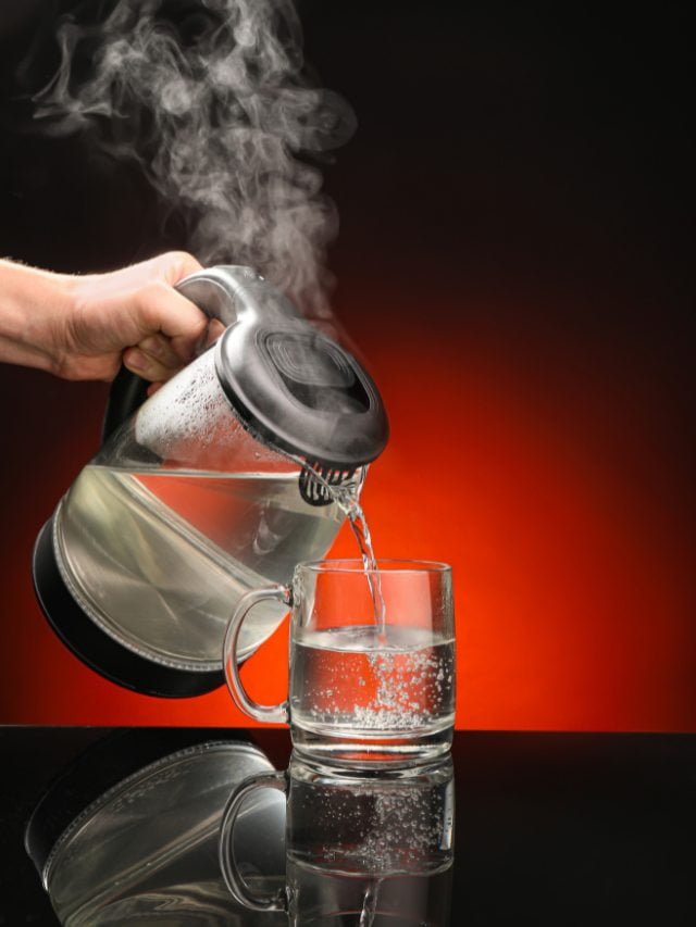 Stay healthy in winter with low cost Pigeon Electric Kettle